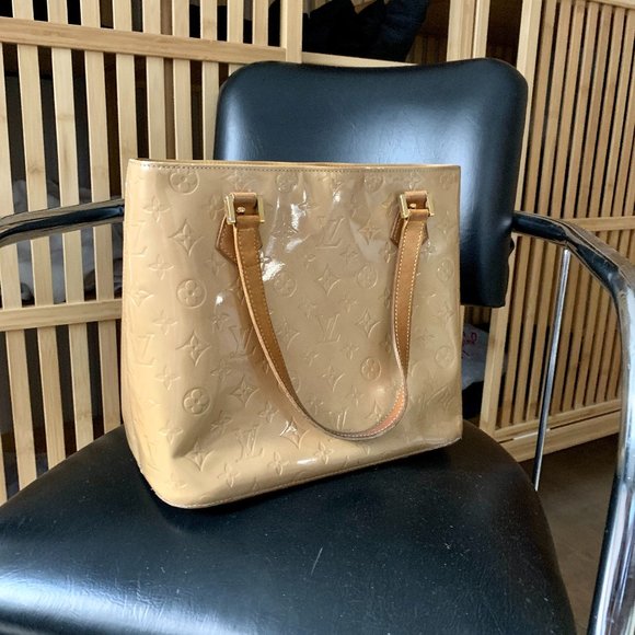 Louis Vuitton Vernis Houston Shoulder Bag - Picture 1 of 6